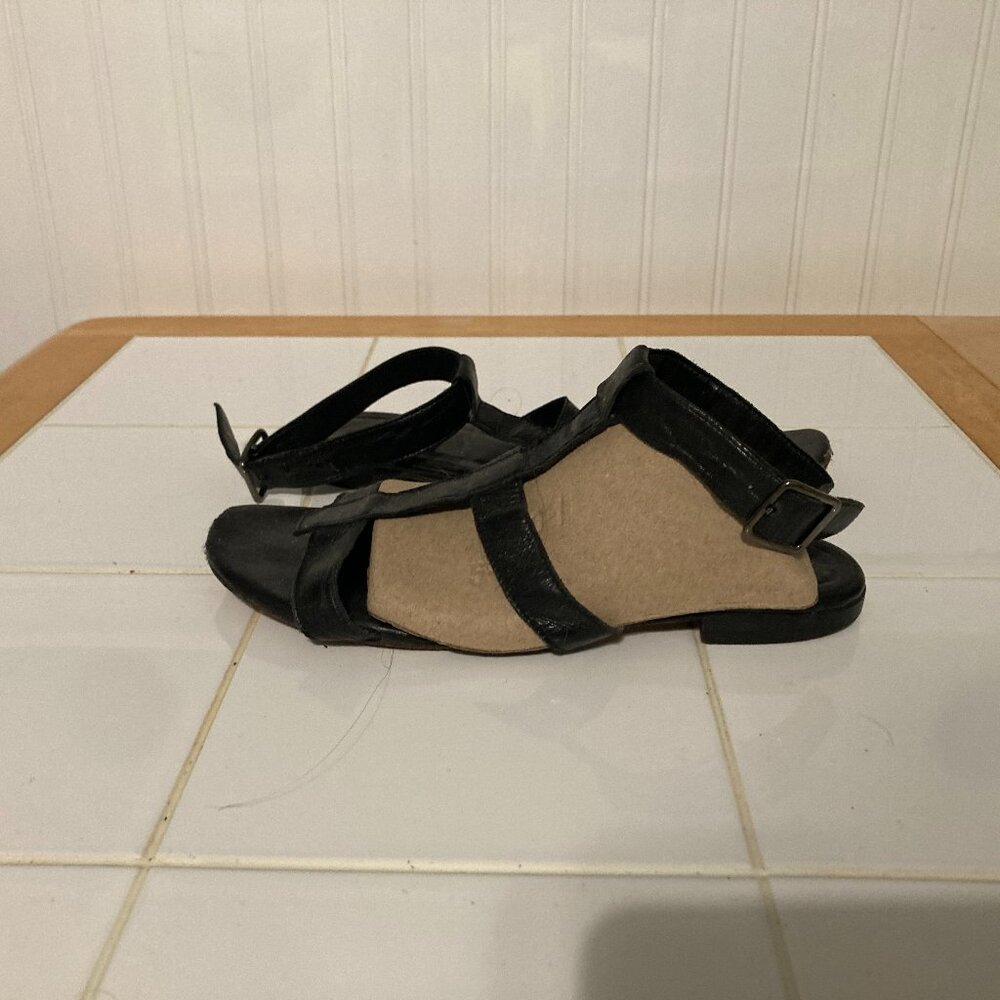 Vintage Barney's COOP Black Gladiator sandal  sz 35 1/2